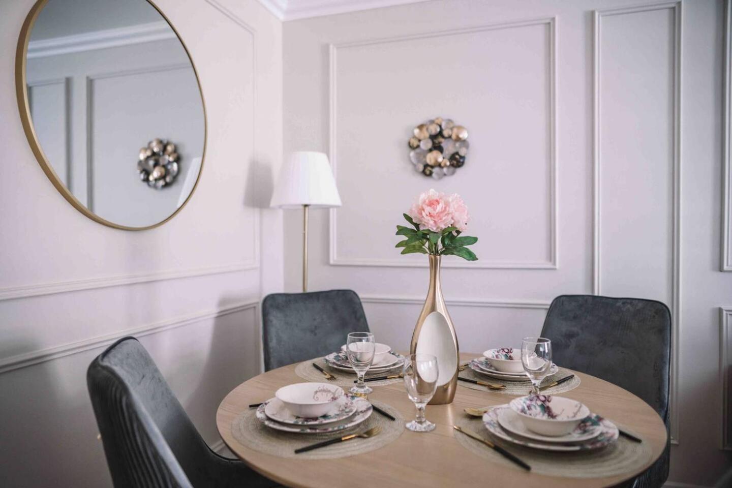 Sea & Palm View Elegant 1 Bedroom Apartment 迪拜 外观 照片