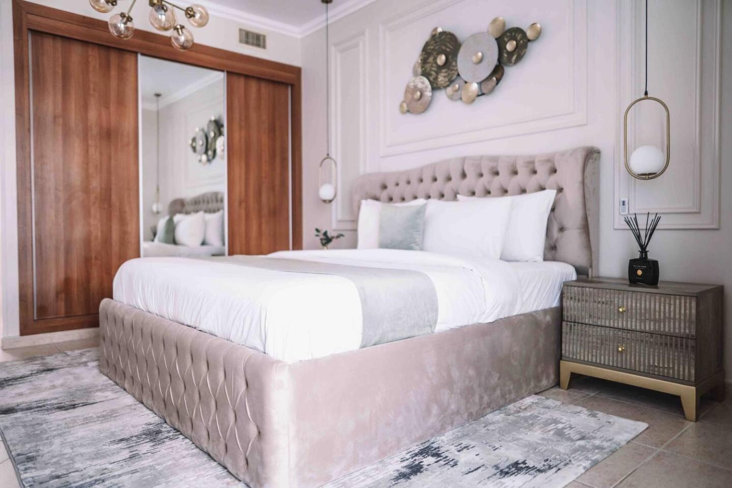 Sea & Palm View Elegant 1 Bedroom Apartment 迪拜 外观 照片